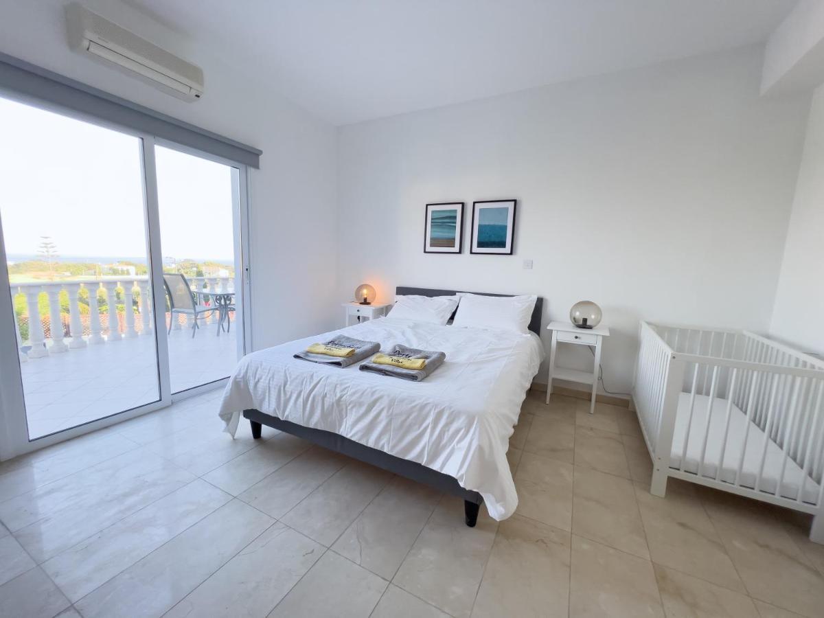 Grand Villa Lynn Seaview Айя-Напа Экстерьер фото