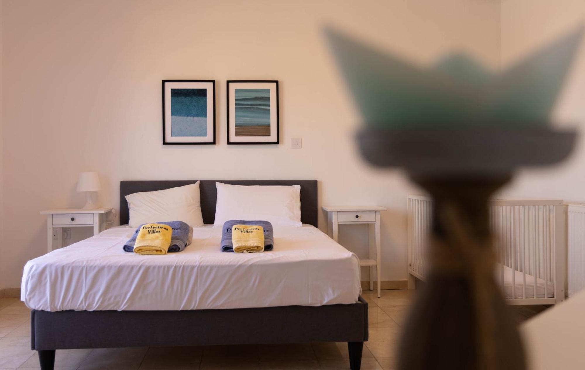Grand Villa Lynn Seaview Айя-Напа Экстерьер фото